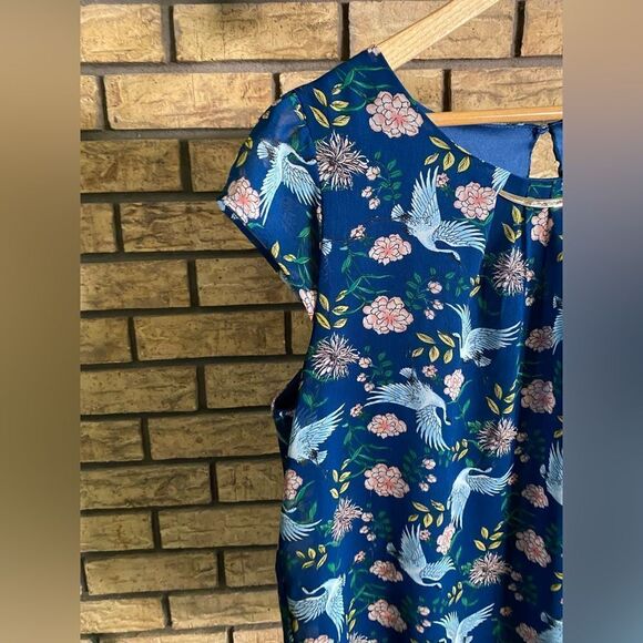 Lily white top - Picture 2 of 7